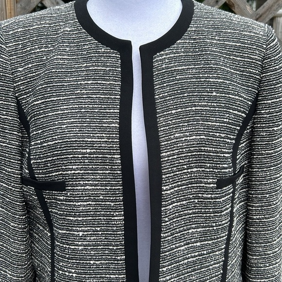 Gorgeous Jones New York Open Front Blazer Size 10 - Picture 7 of 9